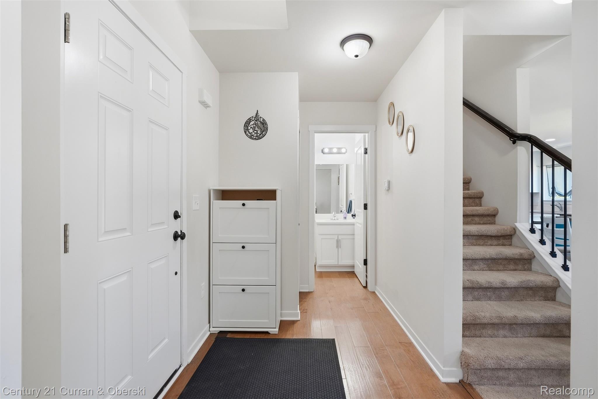 8760 Oak Ridge Trail