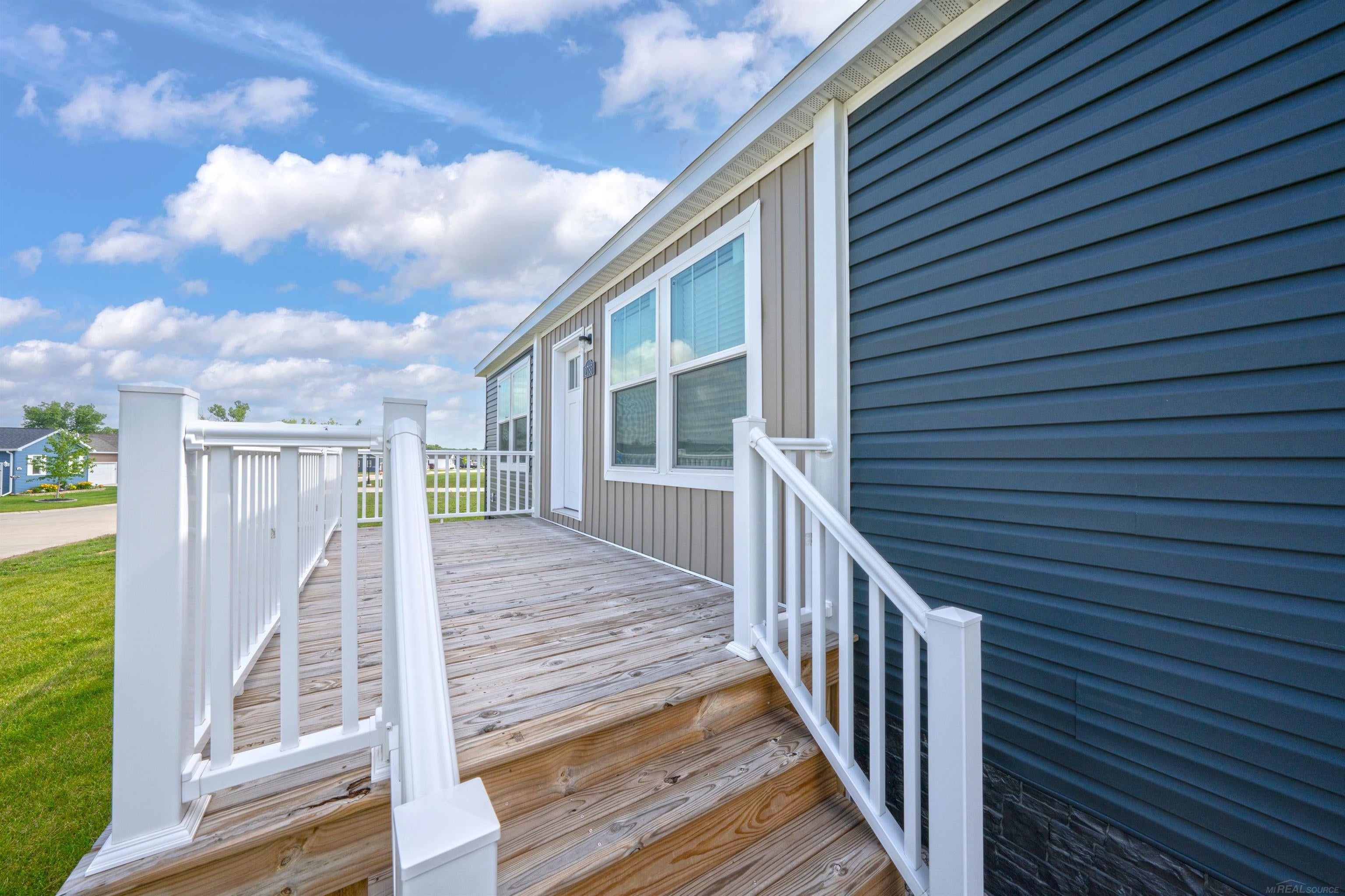 2785 Trade Winds Court
