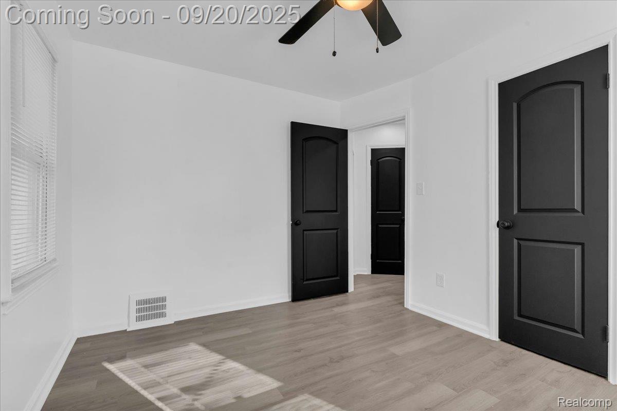 Detroit City, Michigan 48221, United States, 3 Bedrooms Bedrooms, ,3 BathroomsBathrooms,Residential,Active,211169