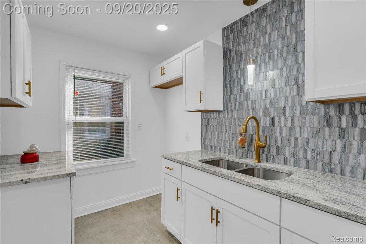 Detroit City, Michigan 48221, United States, 3 Bedrooms Bedrooms, ,3 BathroomsBathrooms,Residential,Active,211169