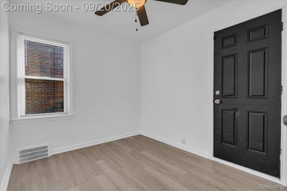 Detroit City, Michigan 48221, United States, 3 Bedrooms Bedrooms, ,3 BathroomsBathrooms,Residential,Active,211169