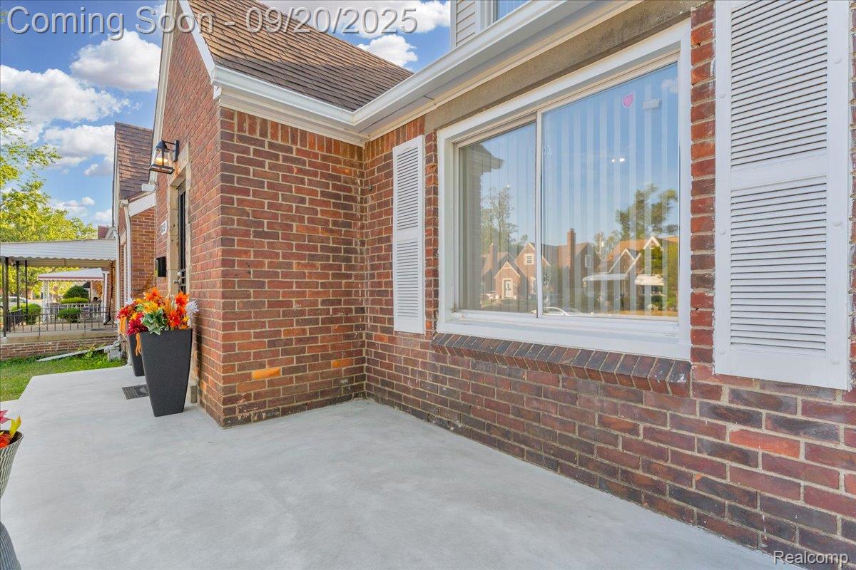 Detroit City, Michigan 48221, United States, 3 Bedrooms Bedrooms, ,3 BathroomsBathrooms,Residential,Active,211169