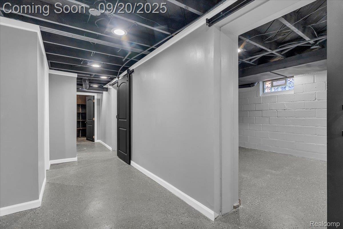 Detroit City, Michigan 48221, United States, 3 Bedrooms Bedrooms, ,3 BathroomsBathrooms,Residential,Active,211169