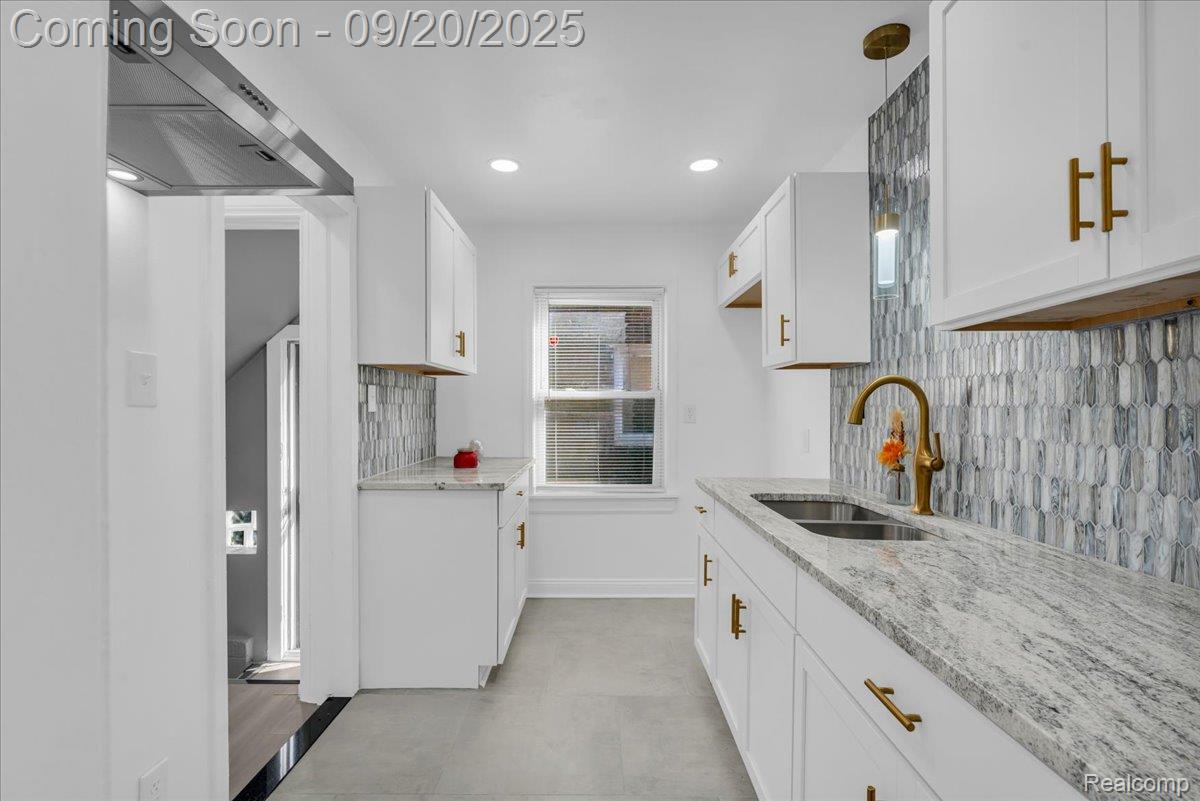 Detroit City, Michigan 48221, United States, 3 Bedrooms Bedrooms, ,3 BathroomsBathrooms,Residential,Active,211169