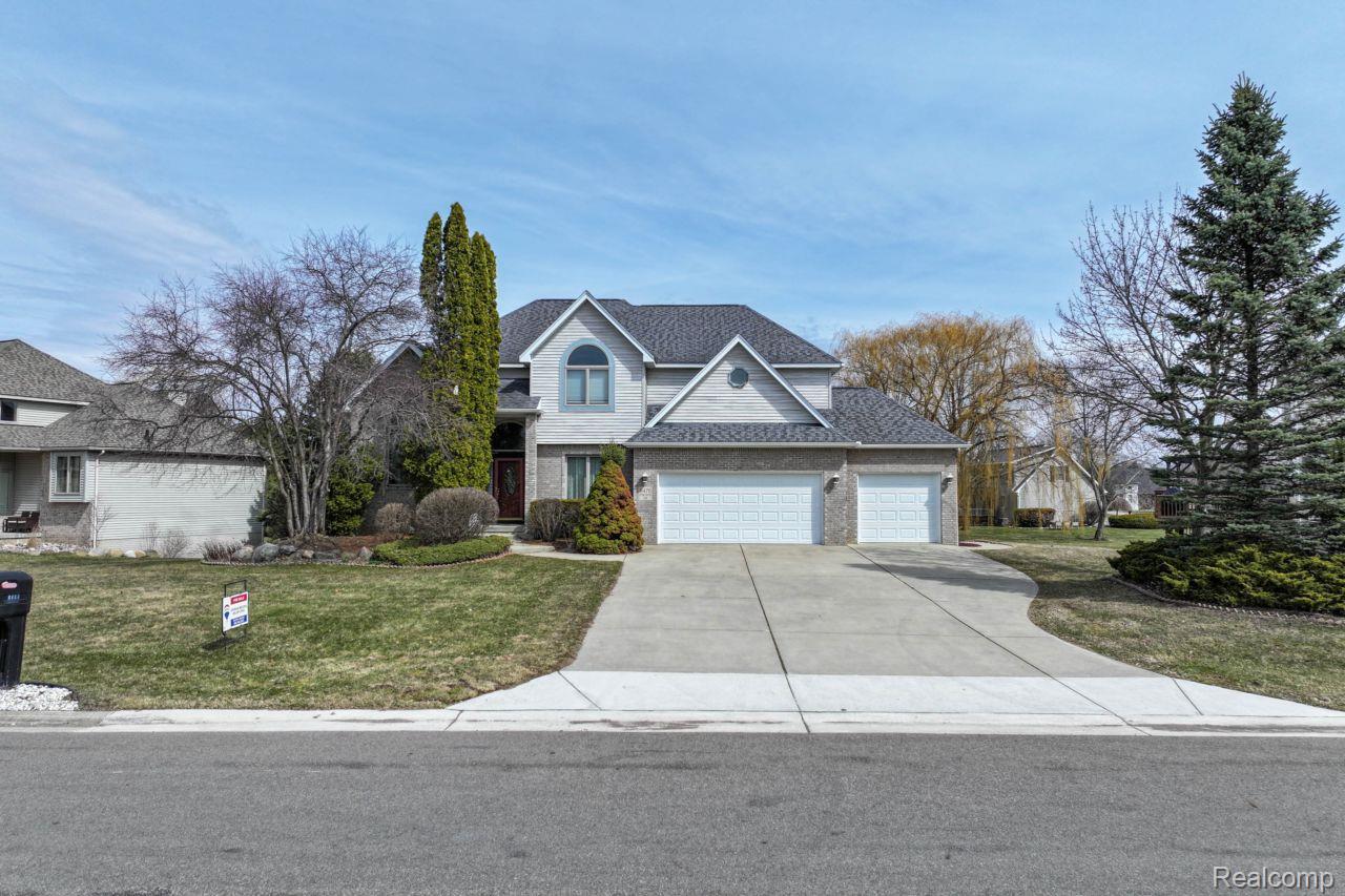 6476 Stonebrook Lane
