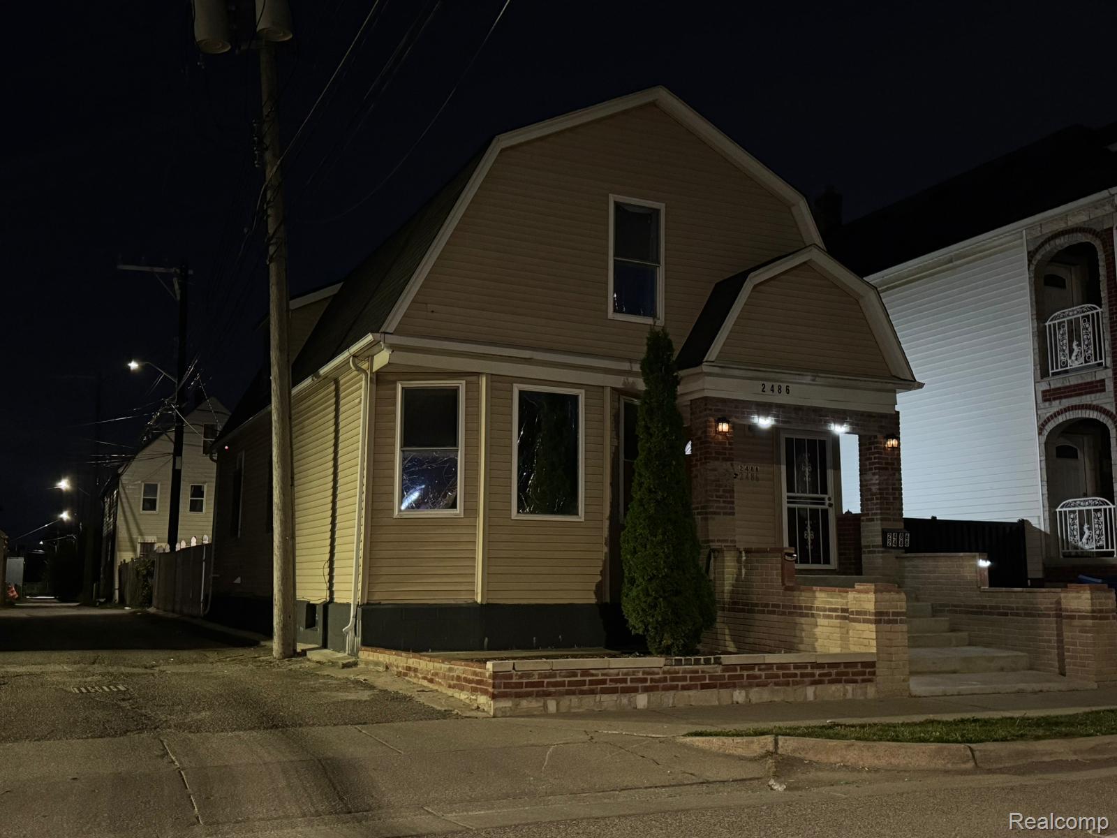 2486 Danforth Avenue