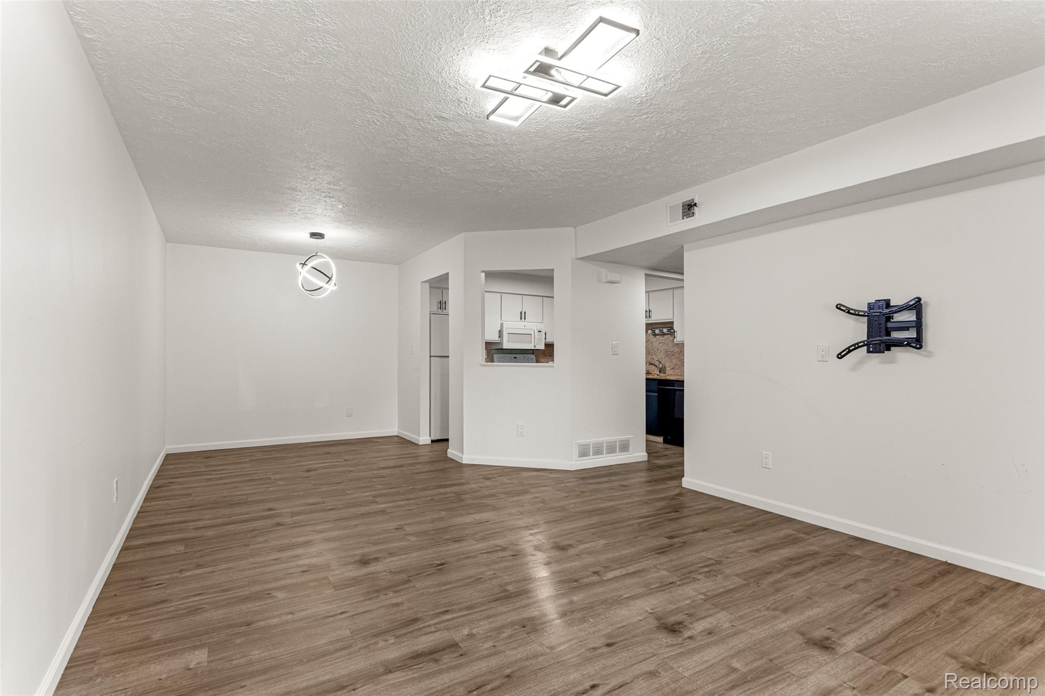 19623 Northridge Drive