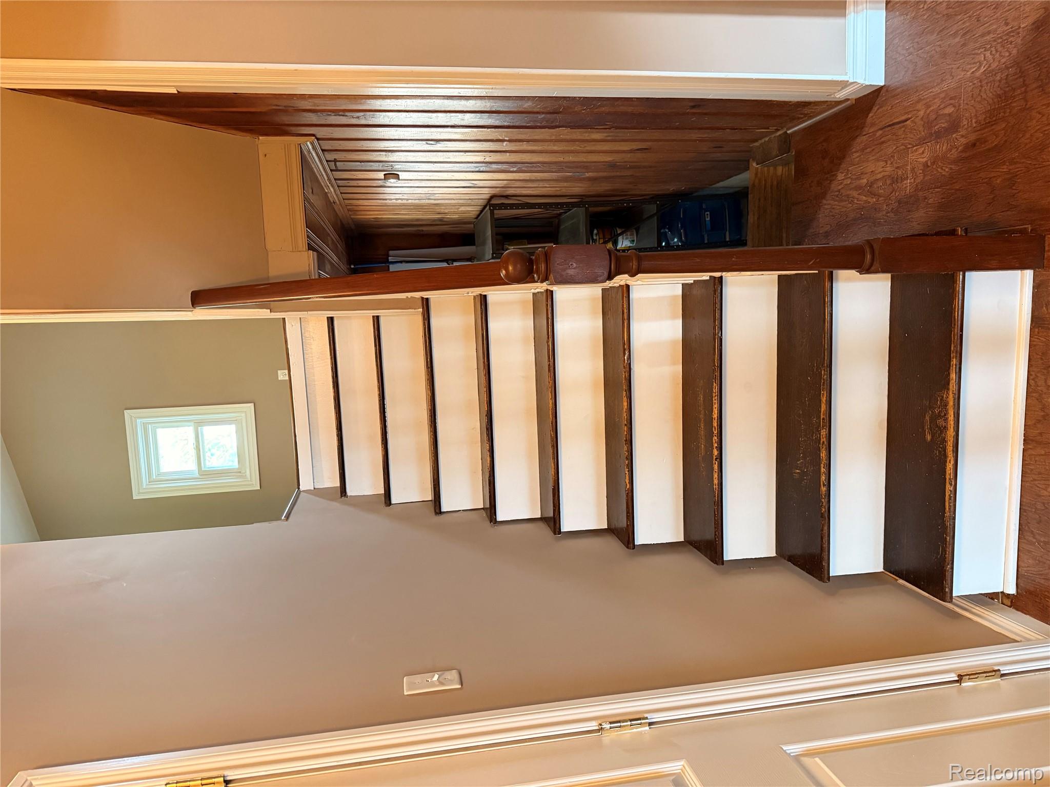 134 W Brickley Avenue