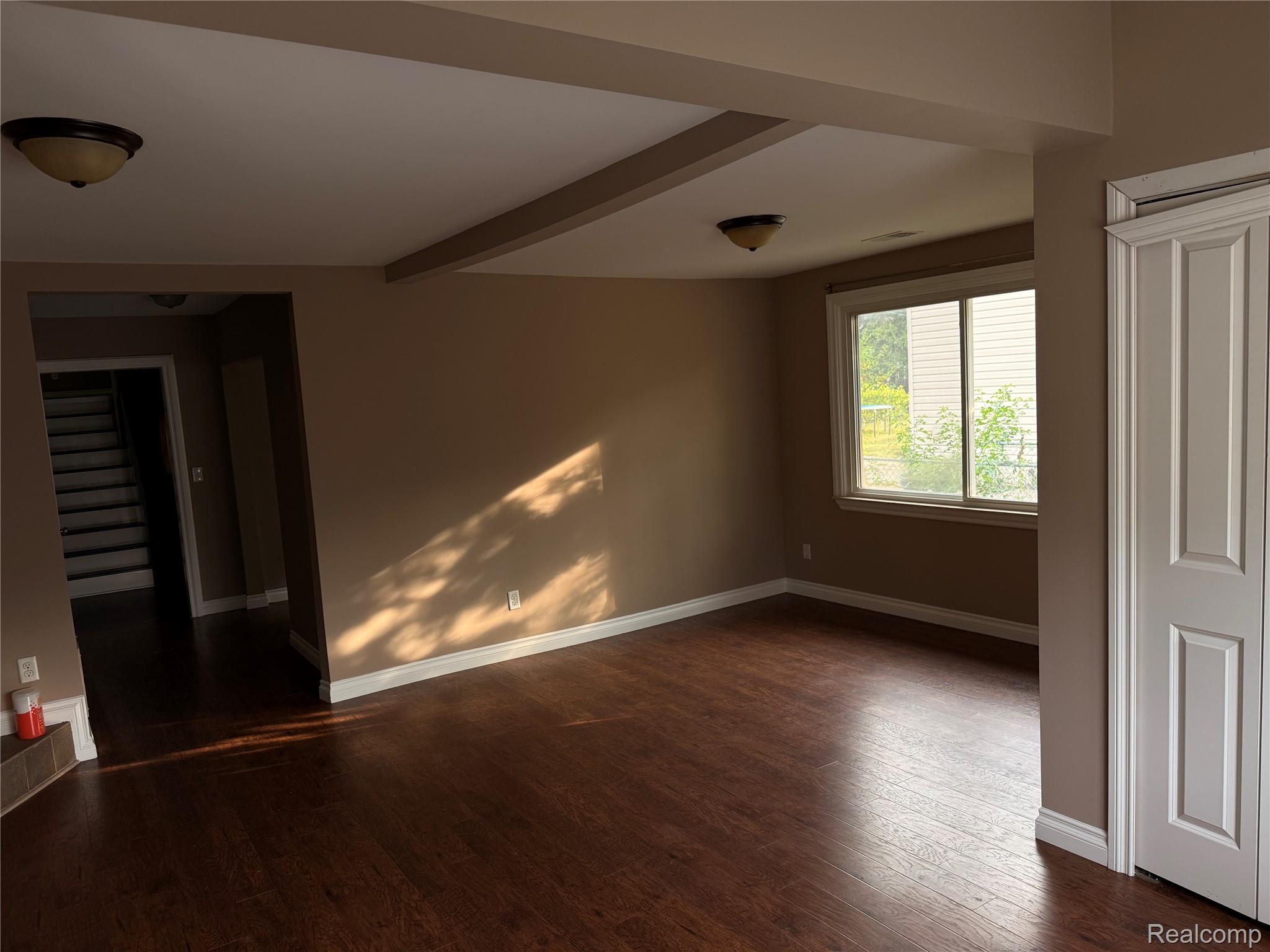 134 W Brickley Avenue