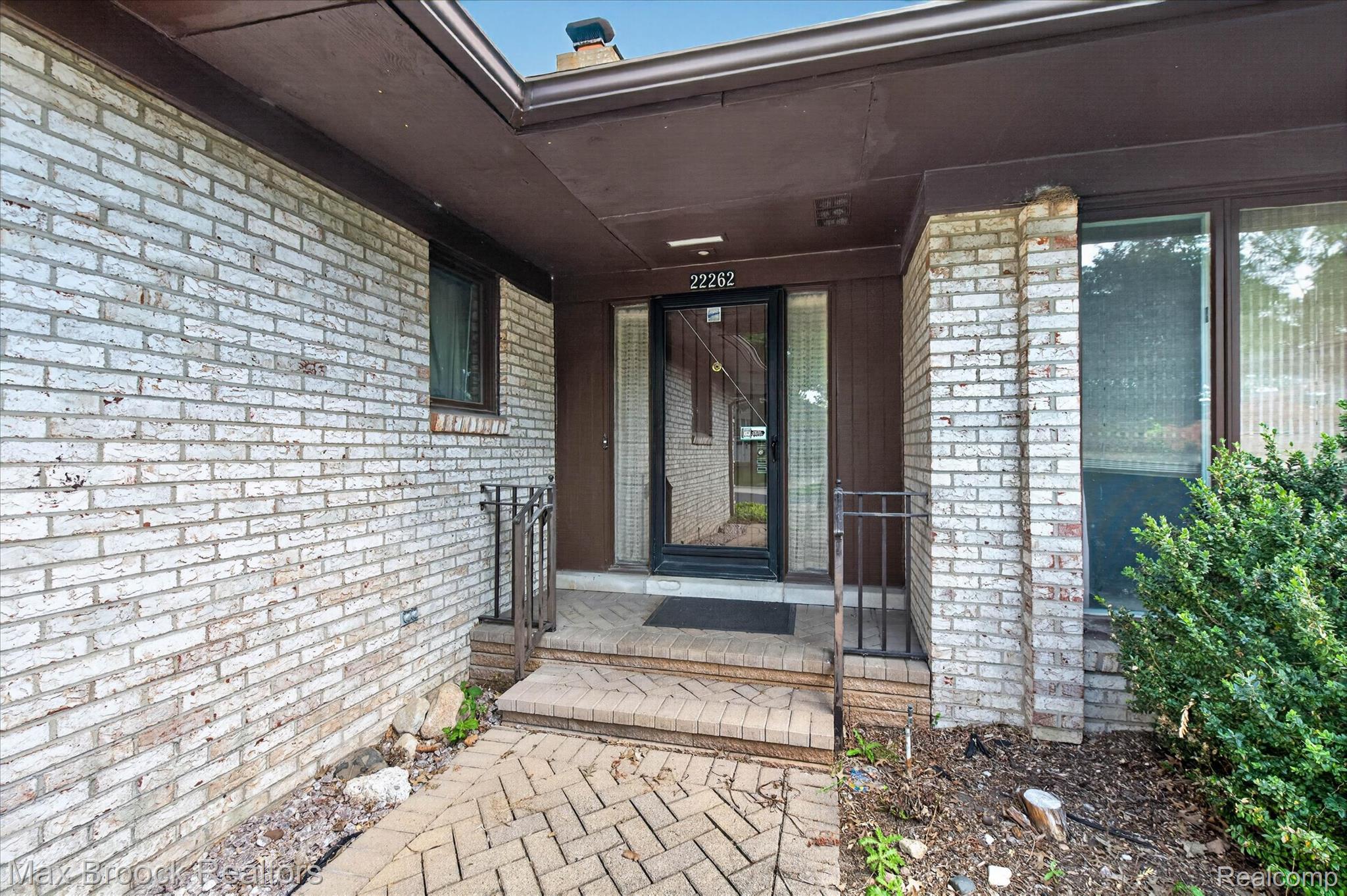 22262 Chatsford Circuit Street