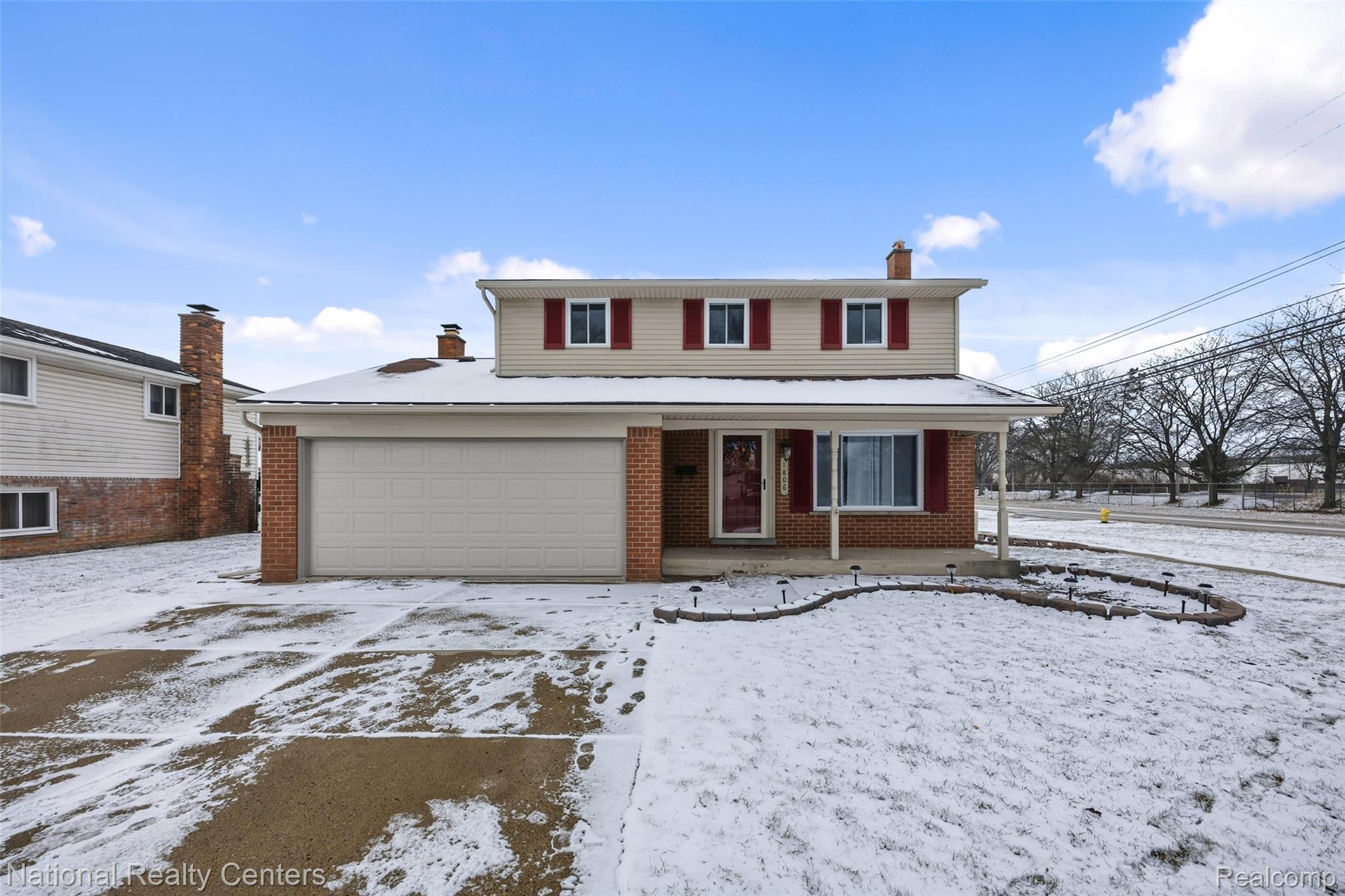 1806 Treadwell Street