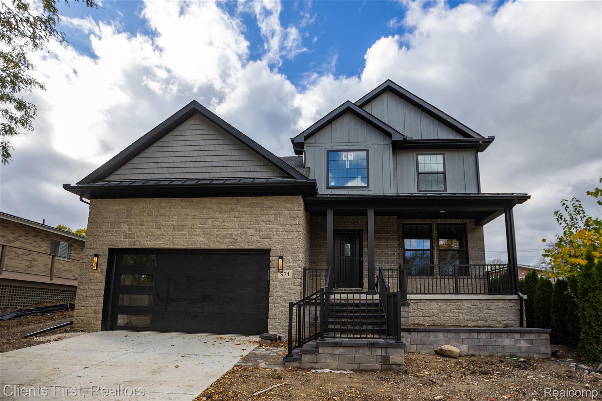 924 Carrington Drive