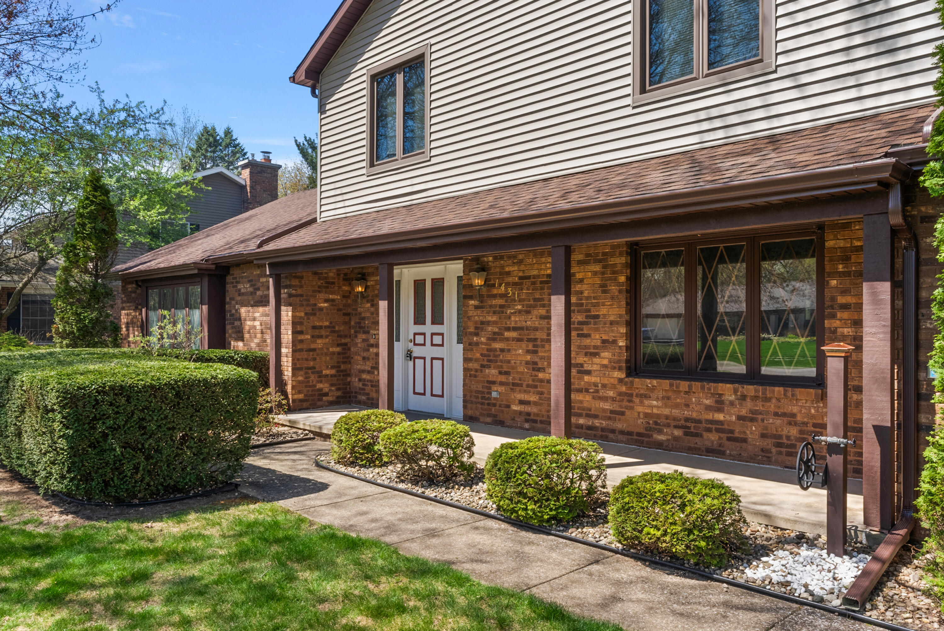 1431 Oak Terrace