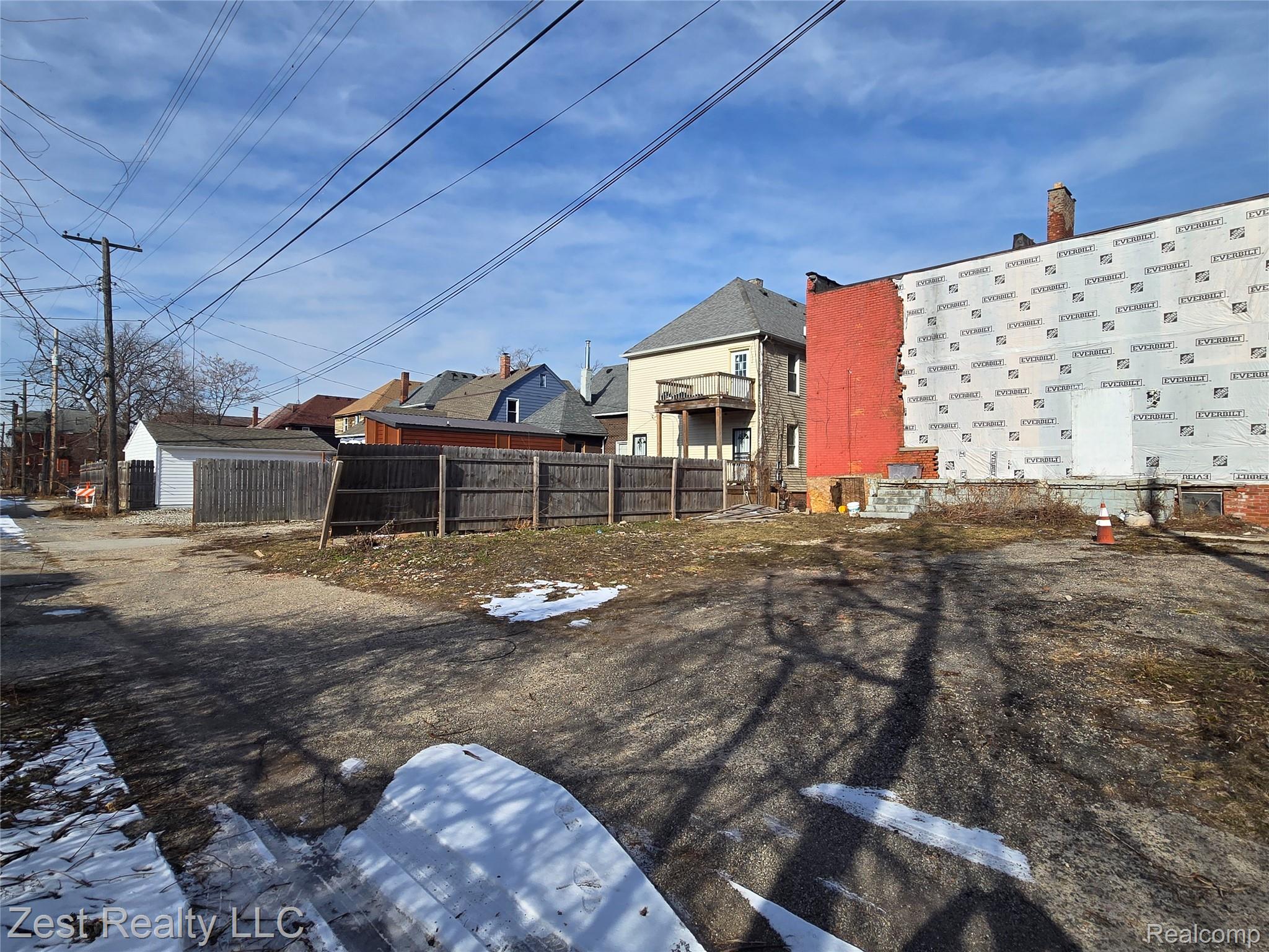 691 Clairmount Street