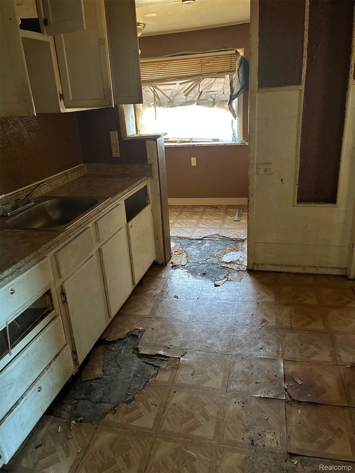 19321 Northrop Street