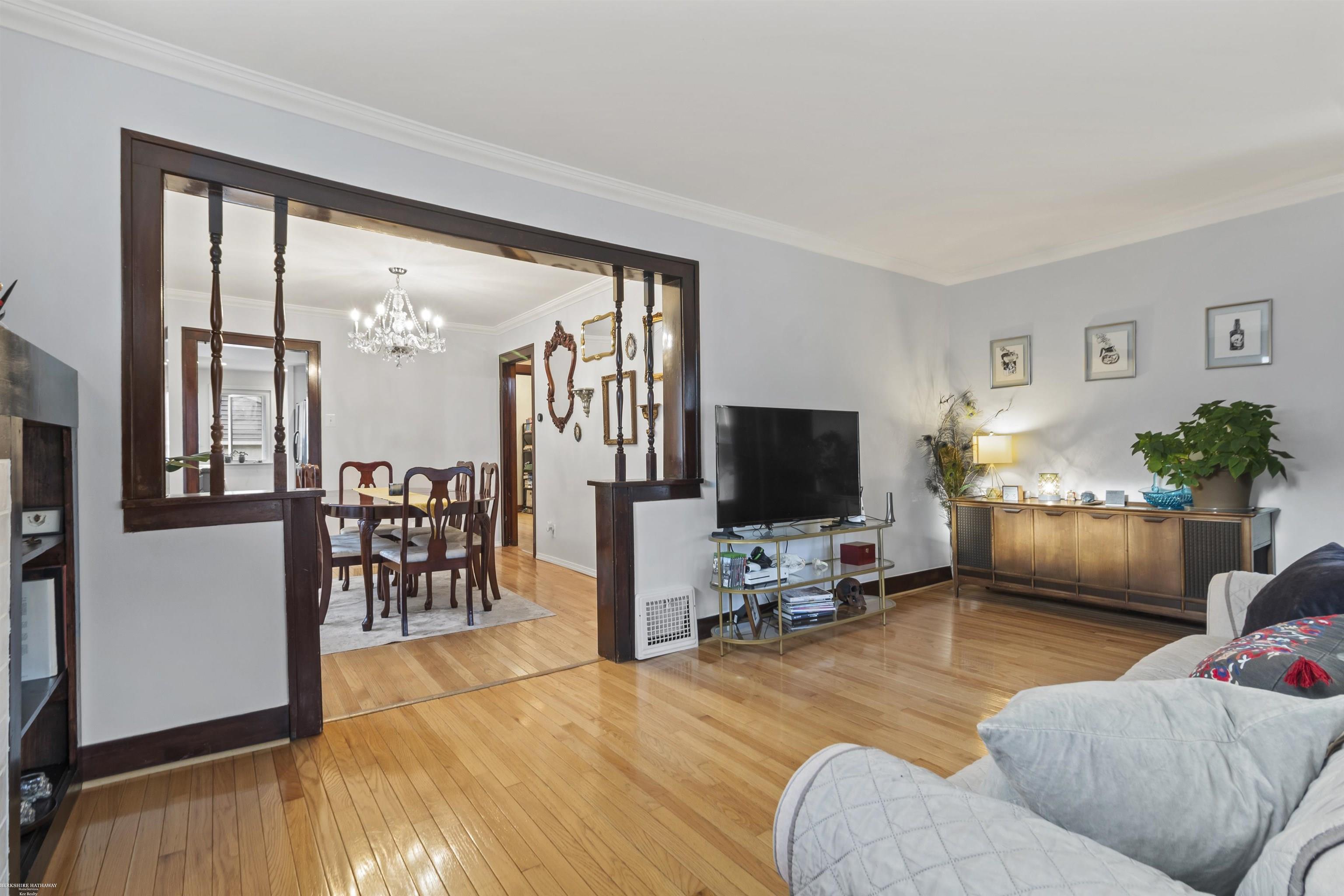 301 Spencer Street