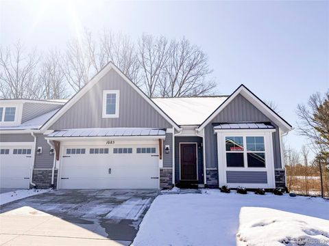 1085 Camellia Circle 32 Marion Township MI 48843