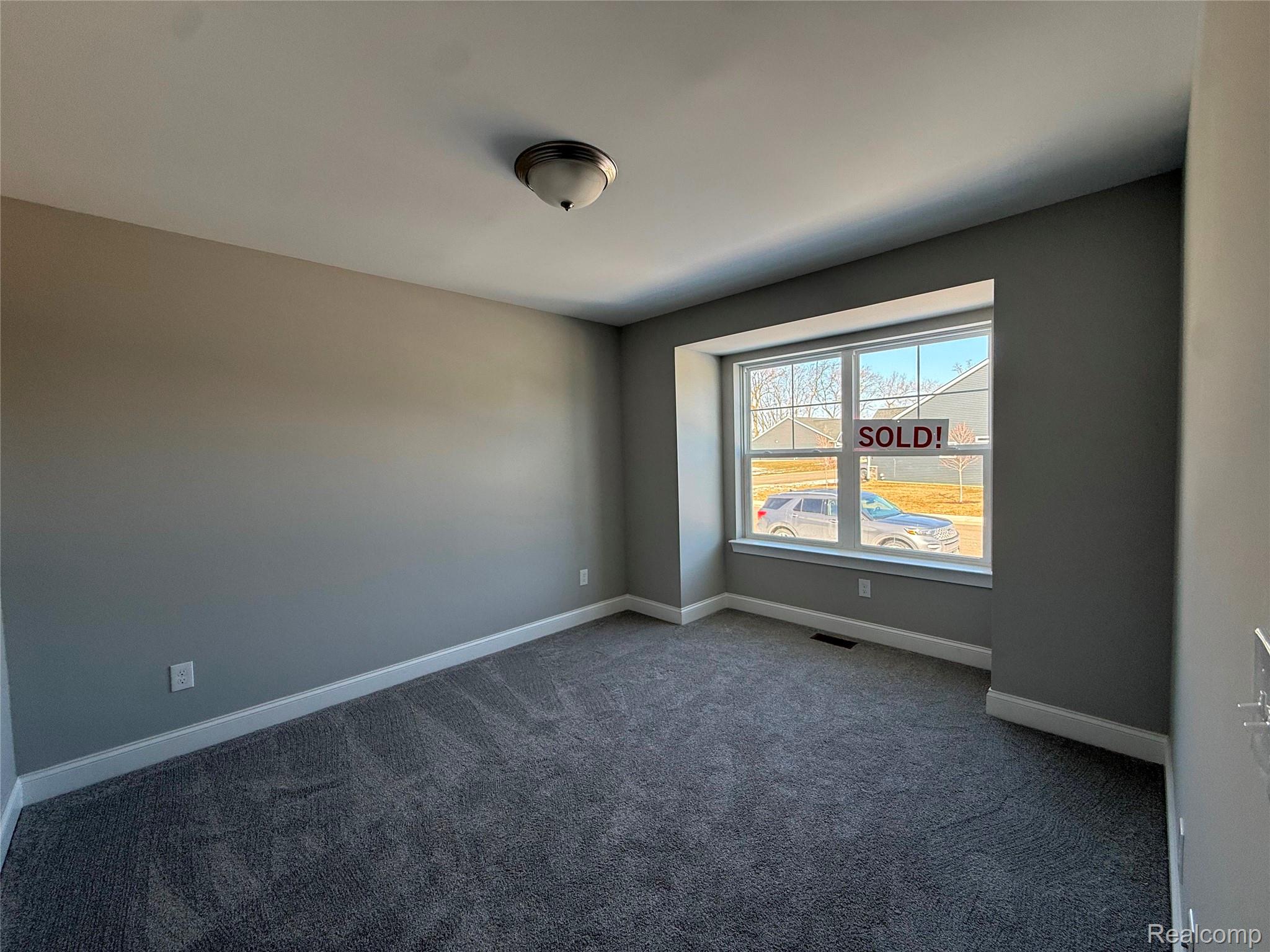 1085 Camellia Circle 32