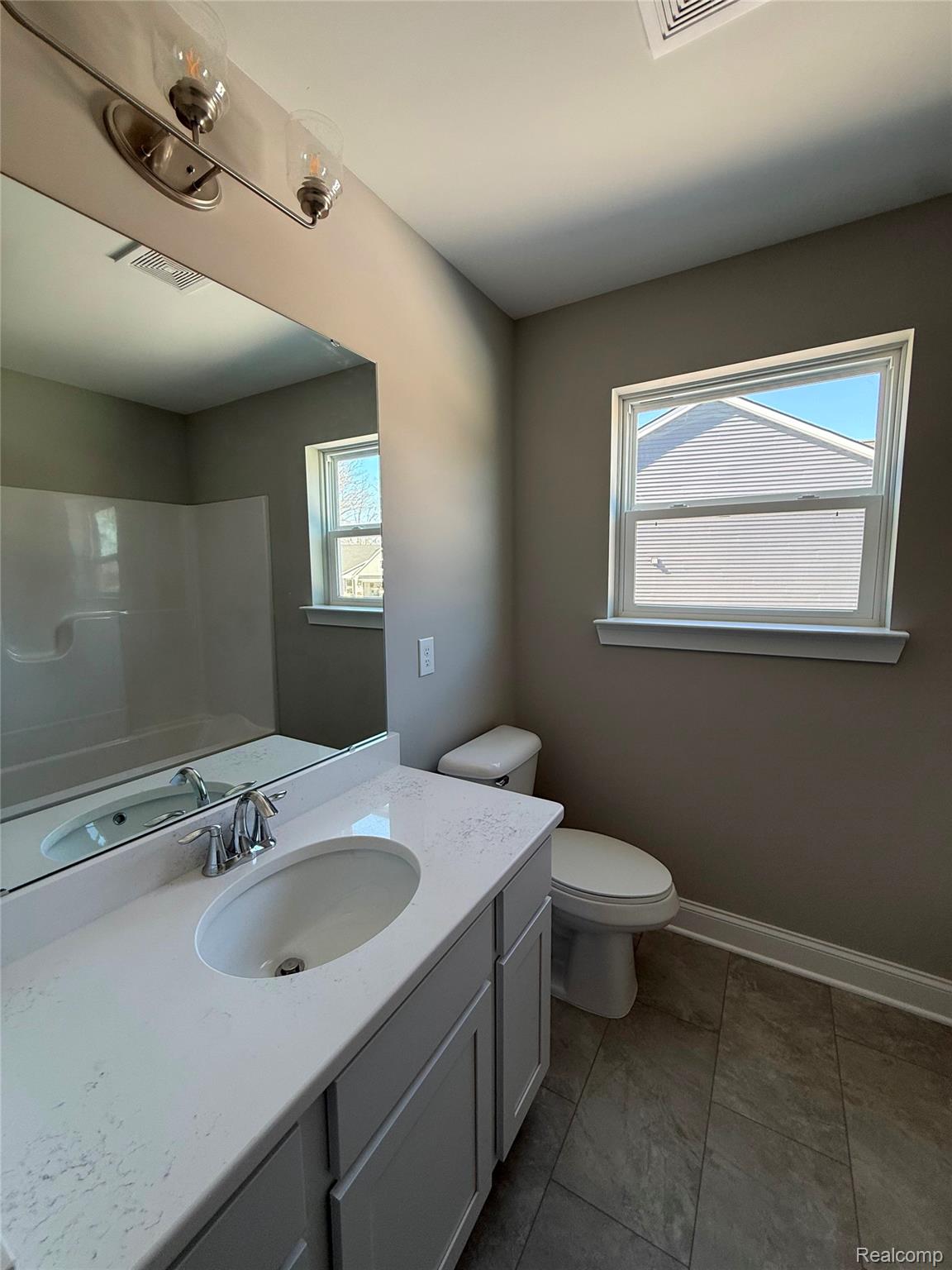 1085 Camellia Circle 32