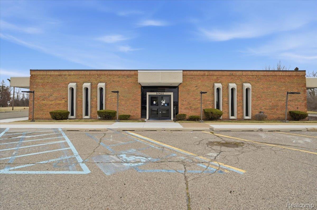 10421 Middlebelt Road