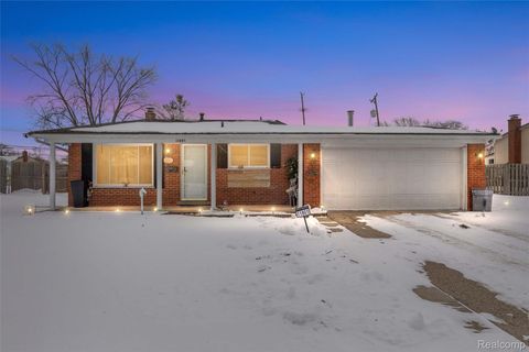 11801 Moran Street Taylor City MI 48180