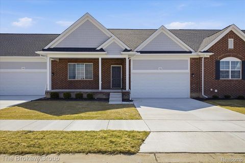 1468 Lincoln Street Lapeer City MI 48446