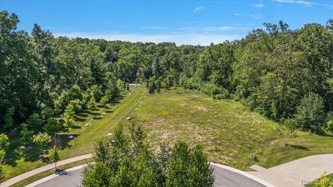 49646 Villa Drive Novi City MI 48374