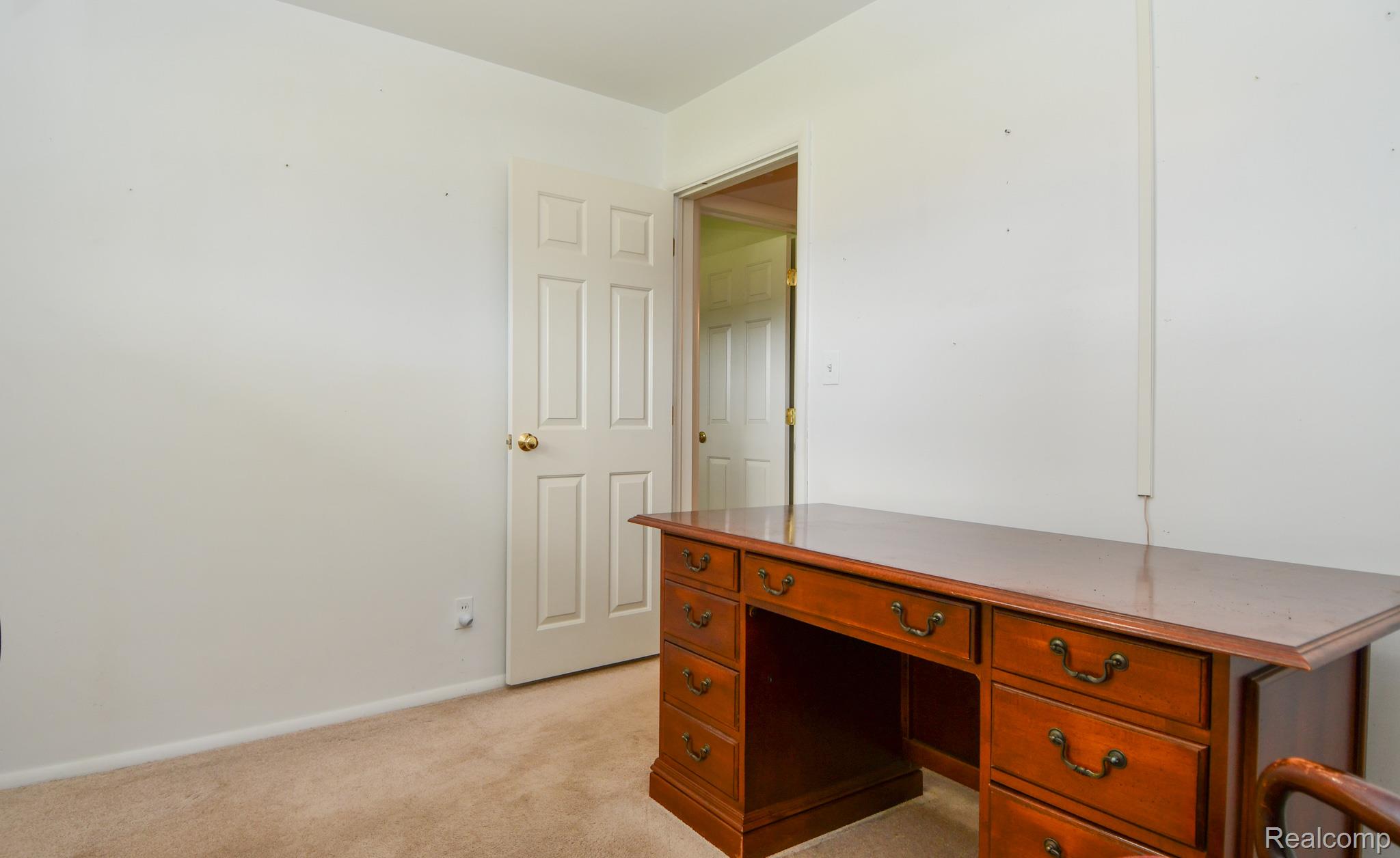 Genesee Charter Township, Michigan 48506, United States, 3 Bedrooms Bedrooms, ,2 BathroomsBathrooms,Residential,Active,204596