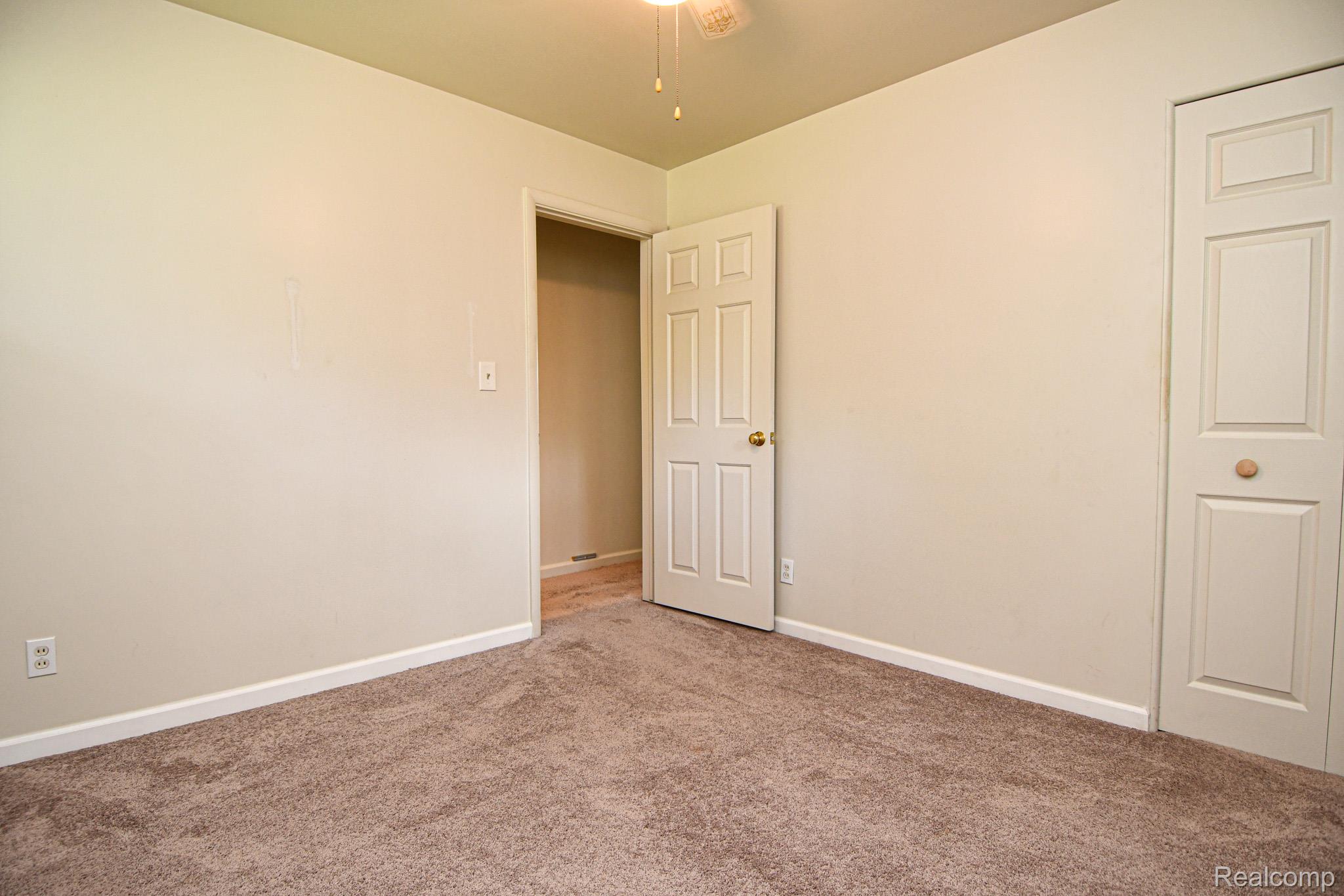 Genesee Charter Township, Michigan 48506, United States, 3 Bedrooms Bedrooms, ,2 BathroomsBathrooms,Residential,Active,204596