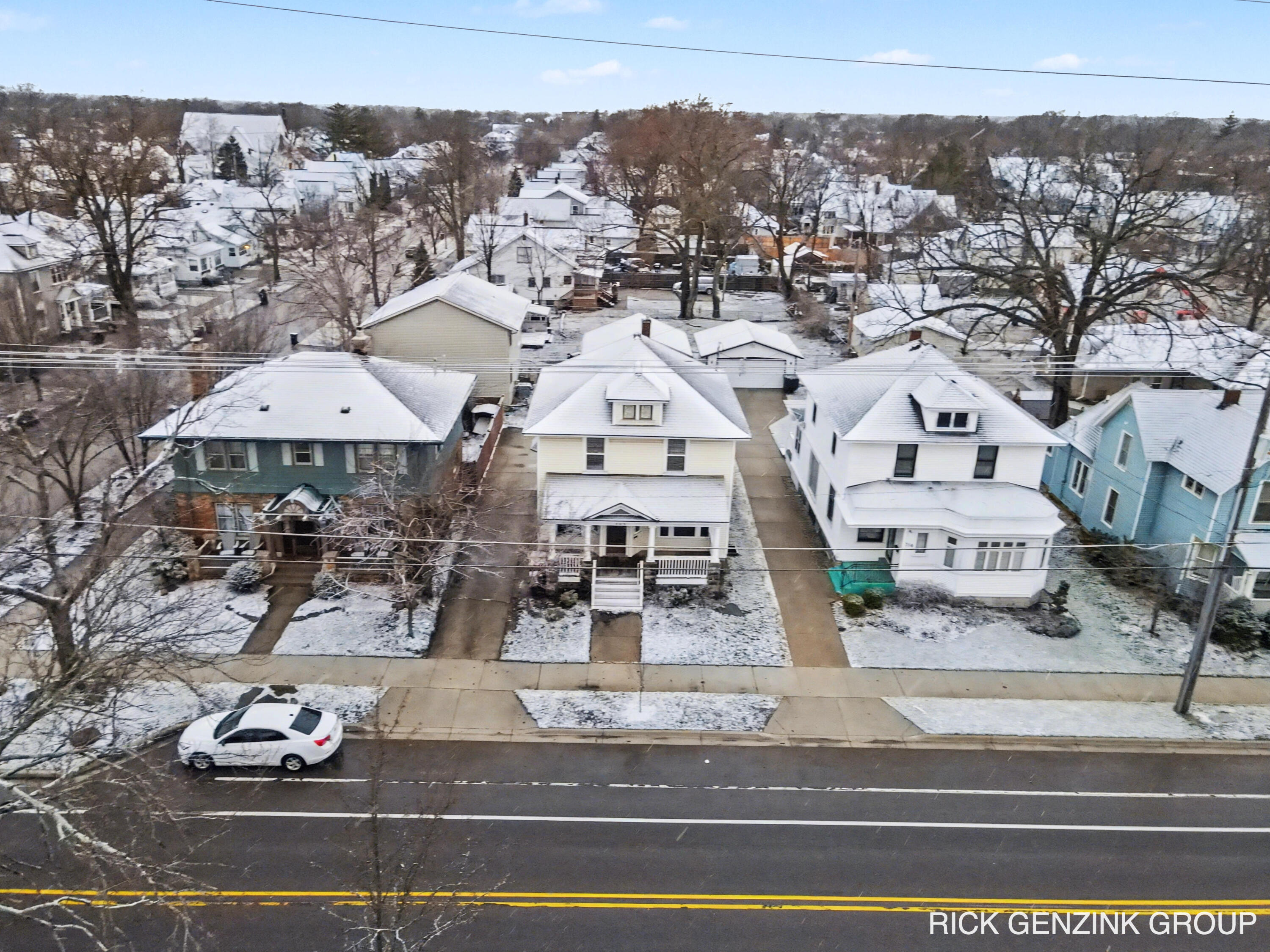 356 Pine Avenue 2 UNIT