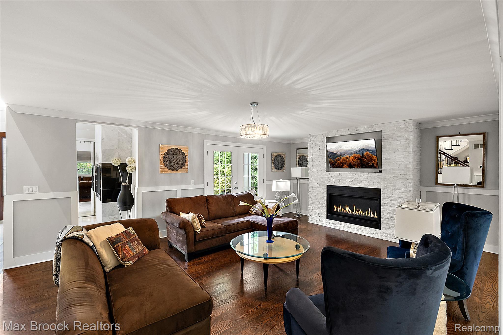 3774 Quarton Road