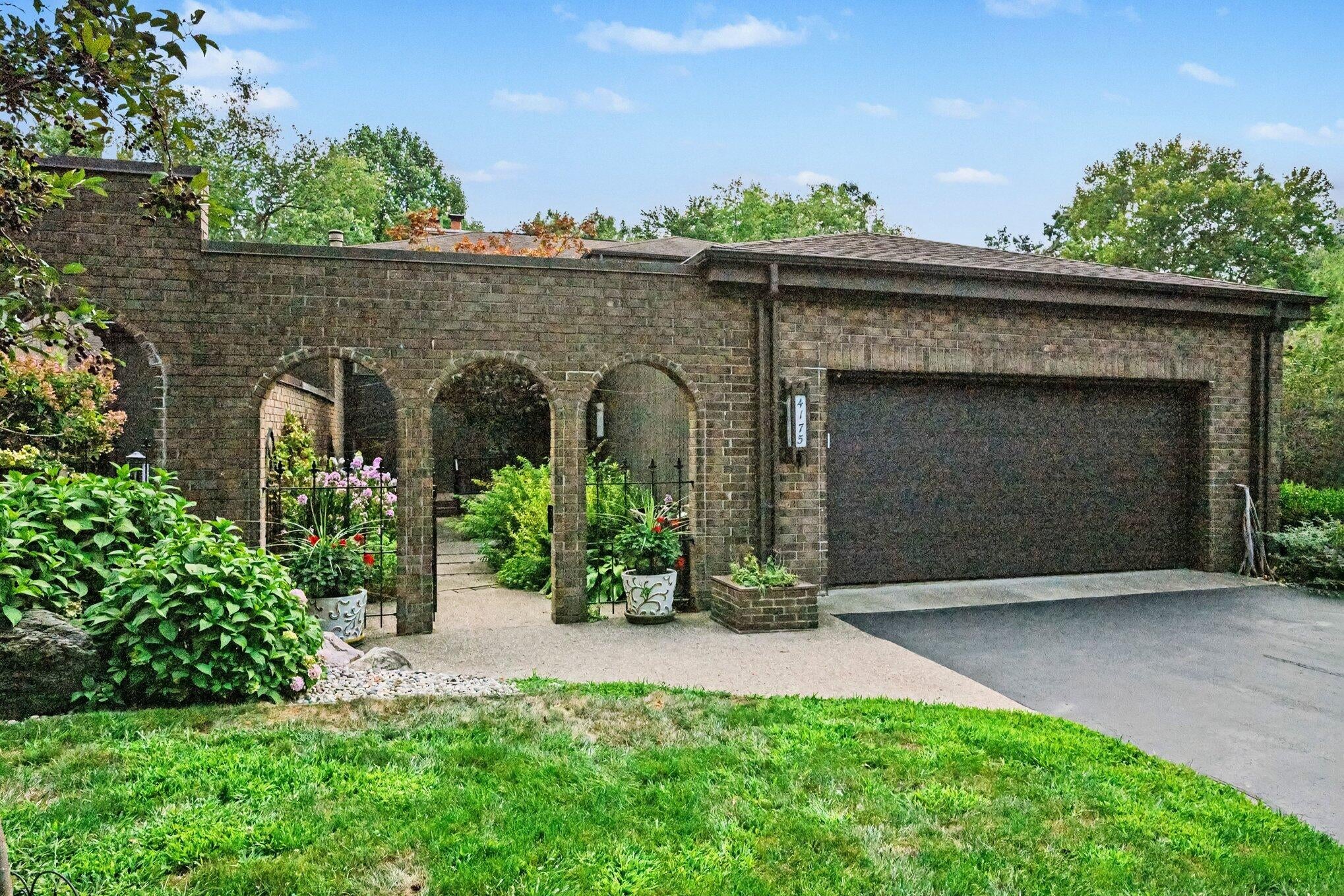 4175 Lake Terrace Drive
