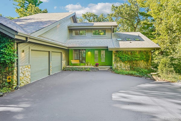 7389 OAK FOREST DR, CLARKSTON, MI 48346 - Image 192f036aeed8ba1e8ad90345dfd79500/868247514