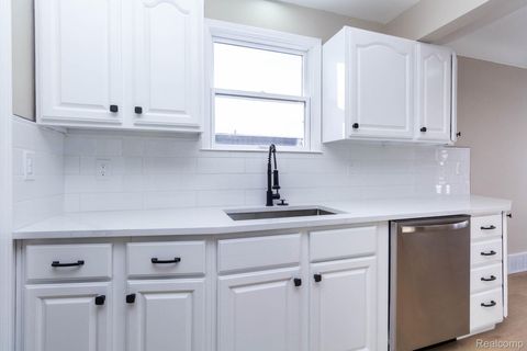 Tiny photo for 24536 Rosebud Avenue, Eastpointe City, MI 48021 (MLS # 20261005748)