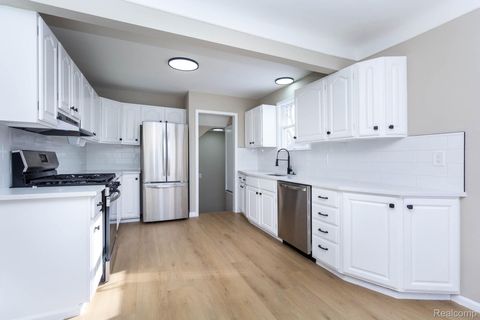 Tiny photo for 24536 Rosebud Avenue, Eastpointe City, MI 48021 (MLS # 20261005748)