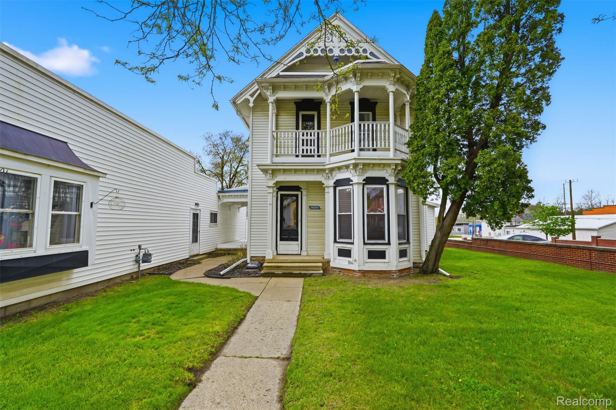 26249 E Huron River Drive