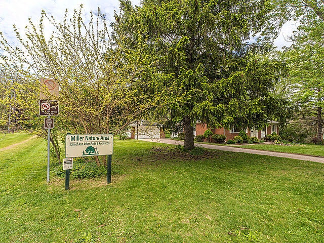 1516 Arborview Boulevard