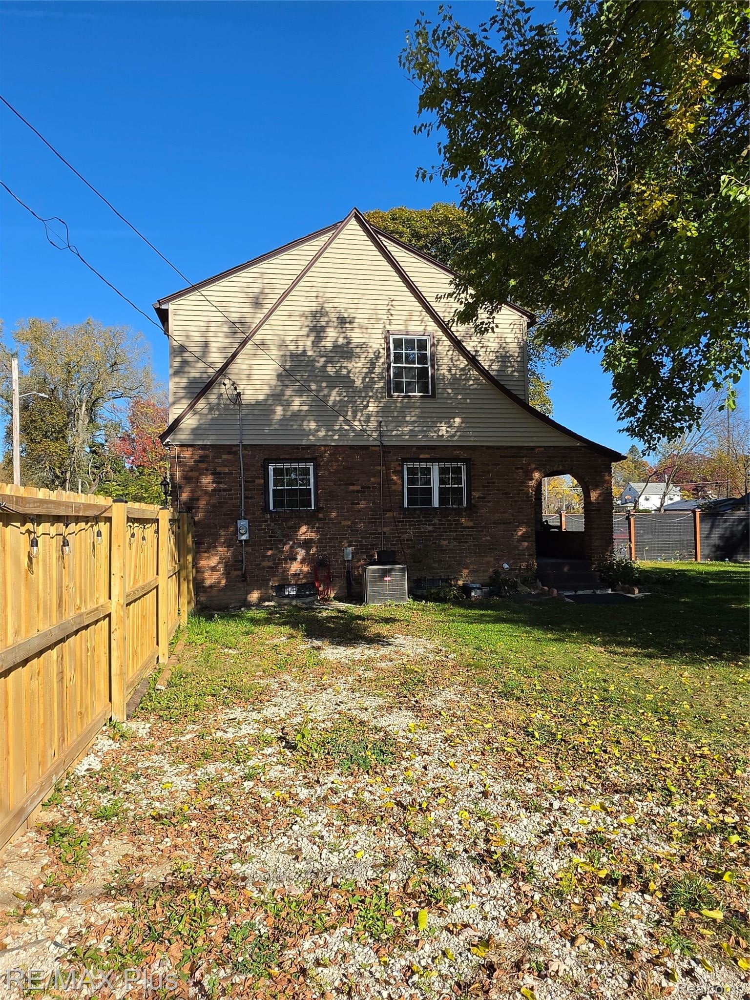 317 W Witherbee Street
