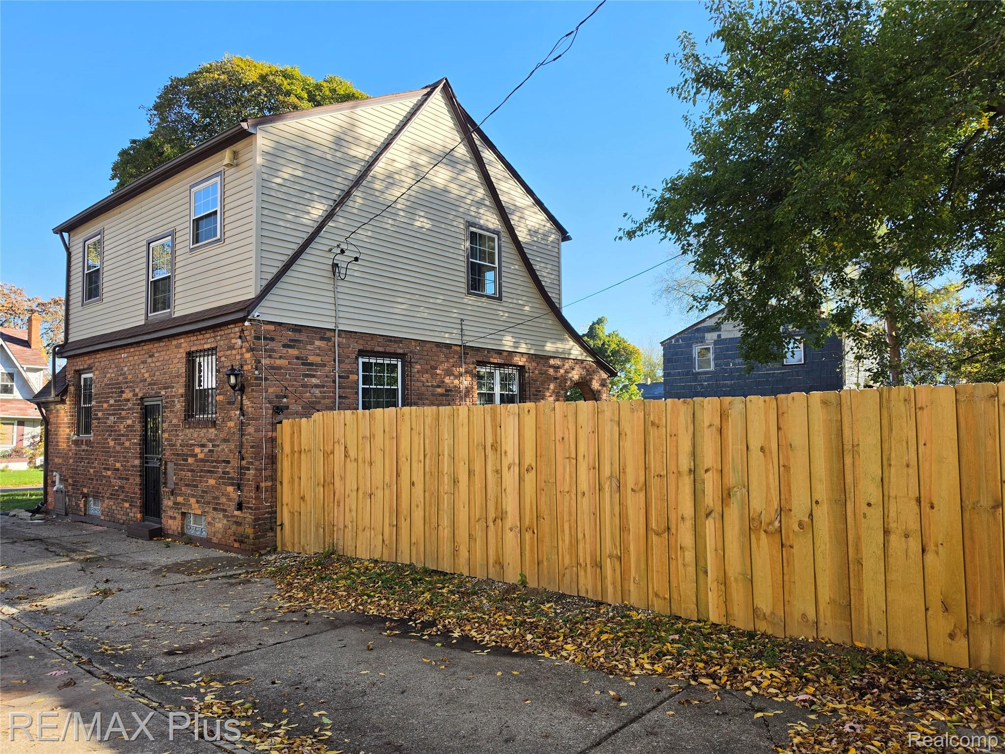 317 W Witherbee Street