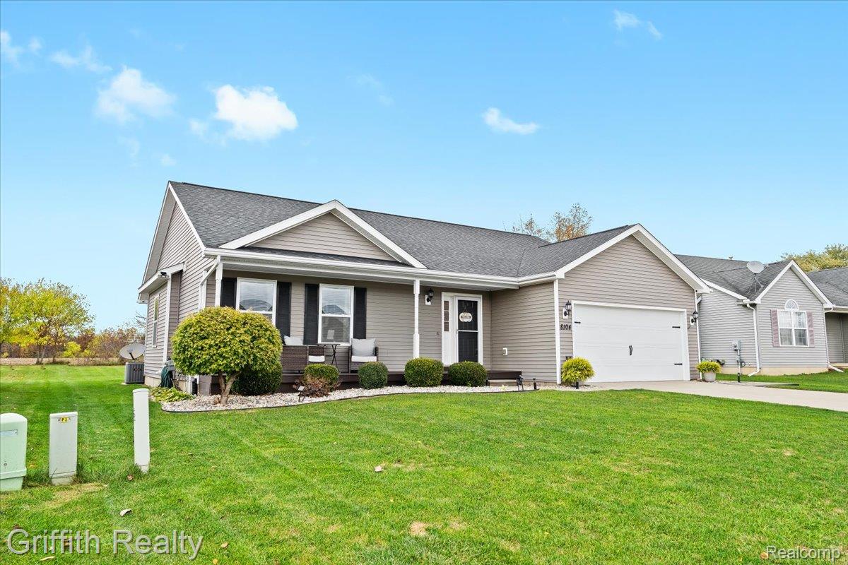 8104 Eagle Ridge Lane