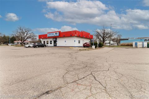 17431 Dix Road Melvindale City MI 48122