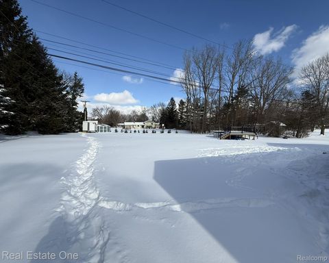 Tiny photo for 444 Riddle Street, Howell, MI 48843 (MLS # 20261005177)