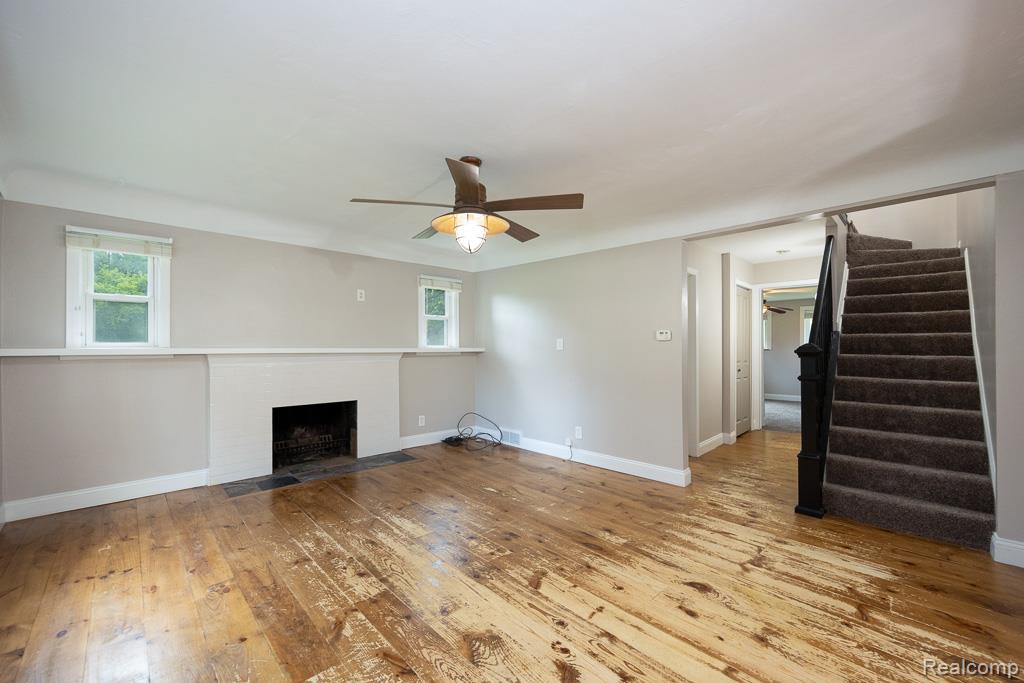 3093 Indianwood Road