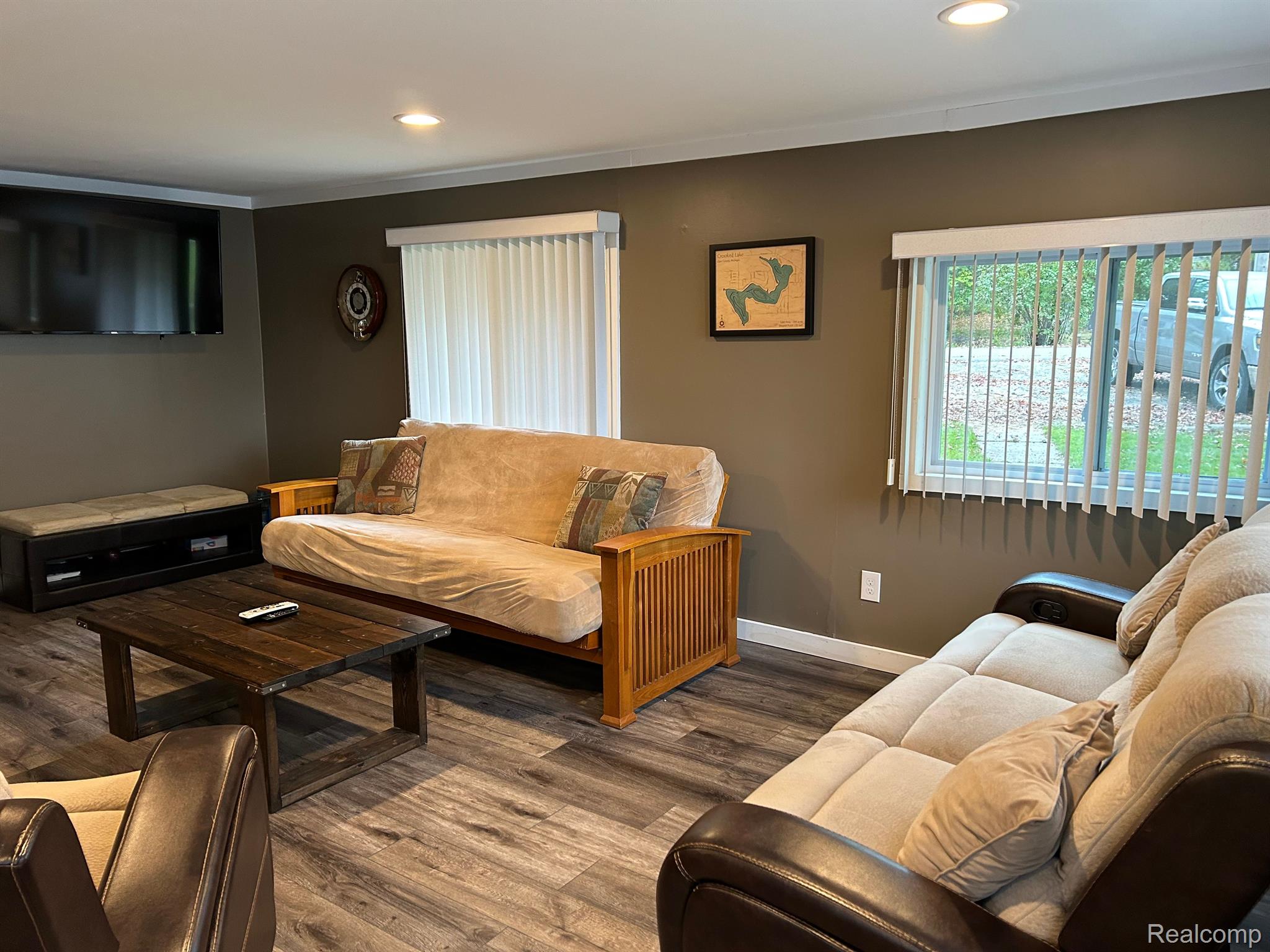 1249 N CROOKED LAKE Drive