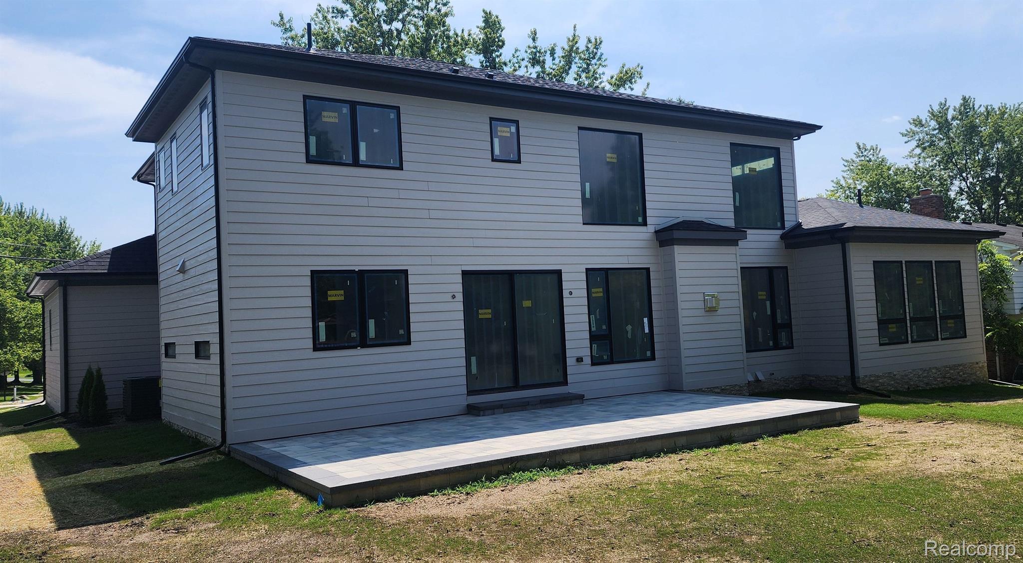 4776 WALNUT LAKE Road