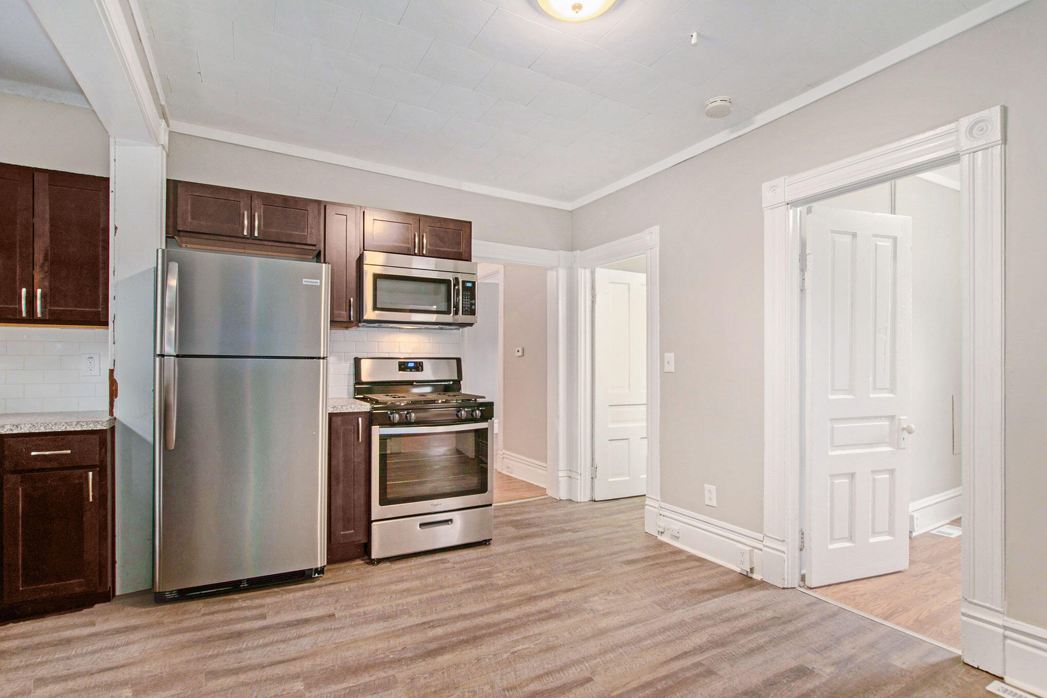 1043 Bridge Street NW