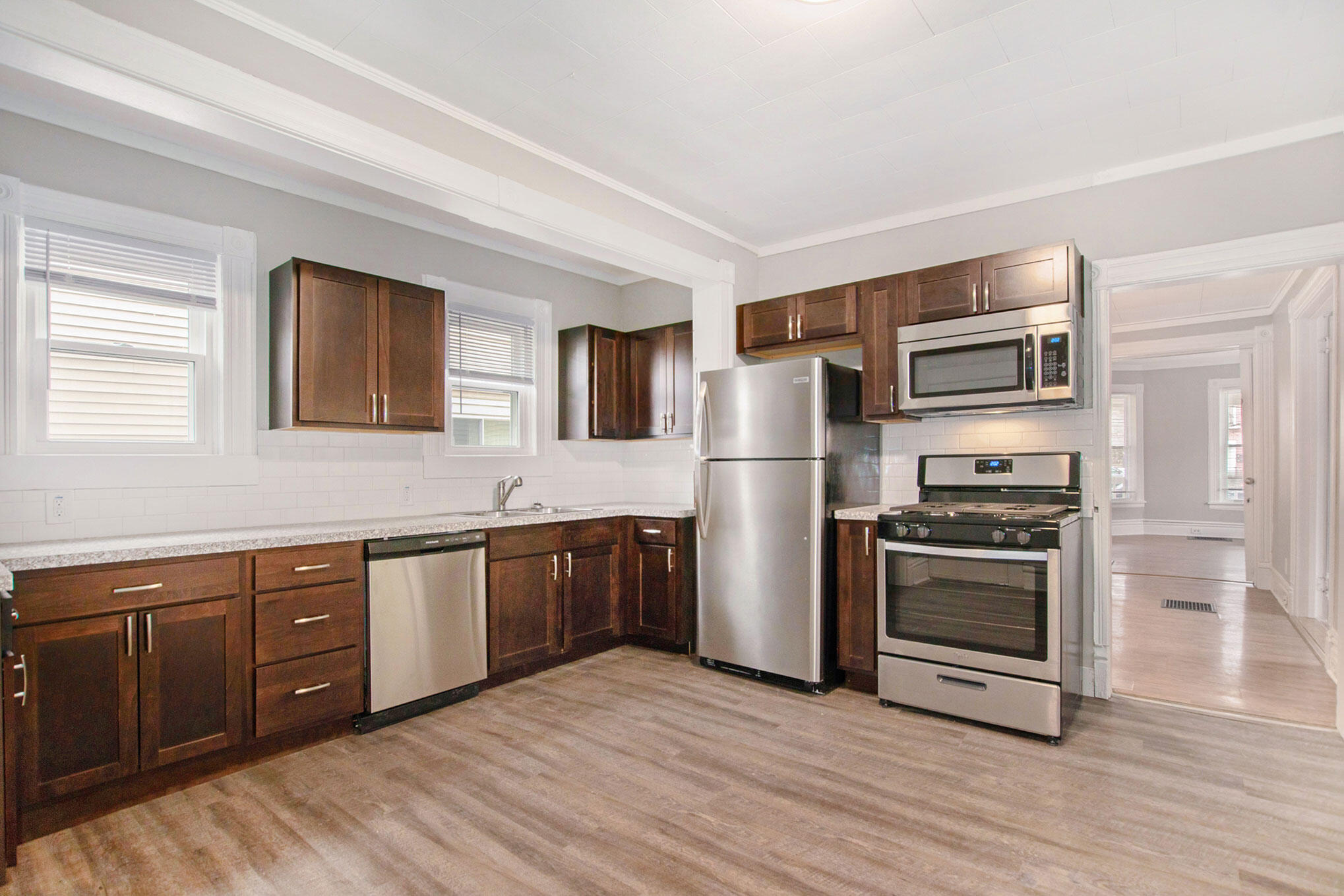 1043 Bridge Street NW