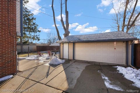 Tiny photo for 8915 Sioux, Redford Charter Township, MI 48239 (MLS # 20261009744)