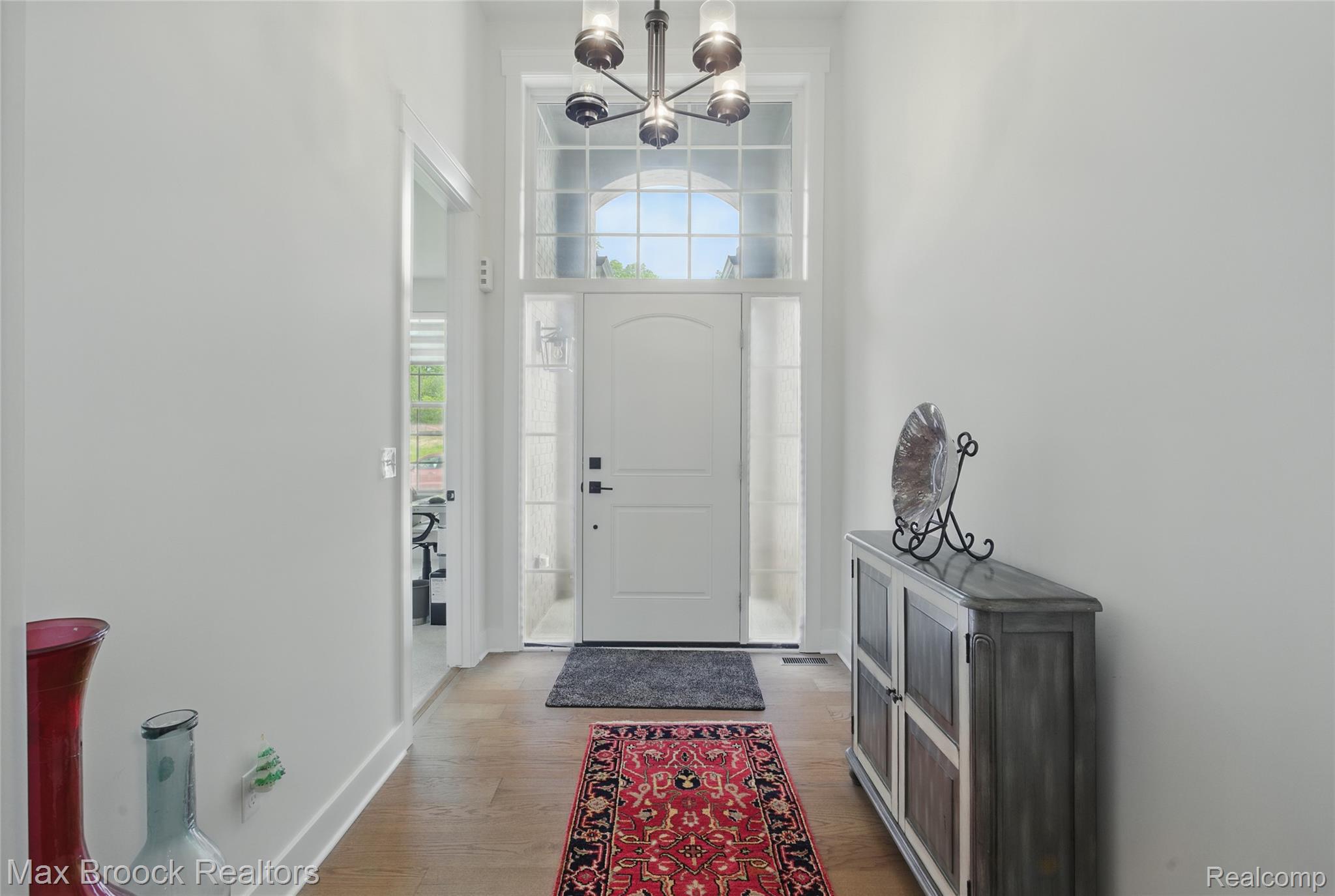 7841 TRAILSIDE