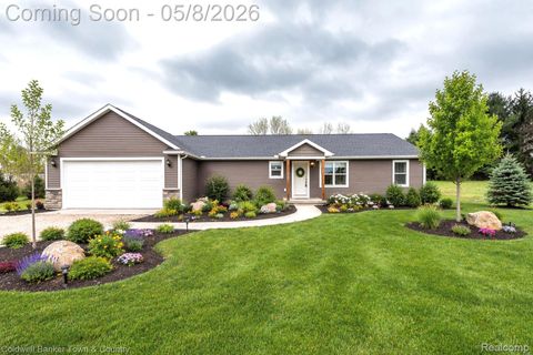 233 Norlynn Drive Oceola Township MI 48843